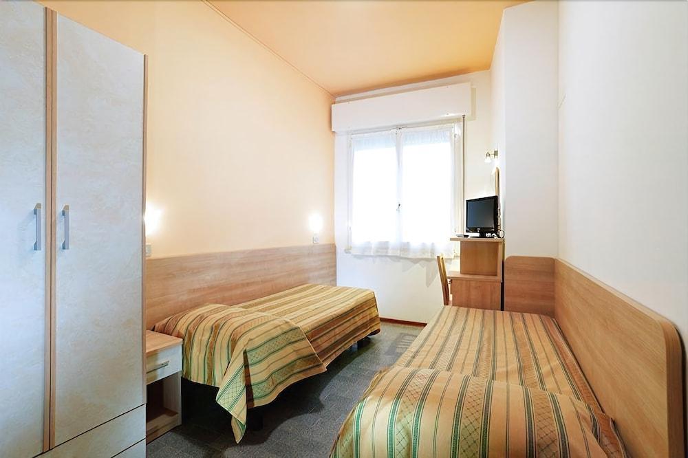 Hotel Globus Cesenatico Exteriér fotografie