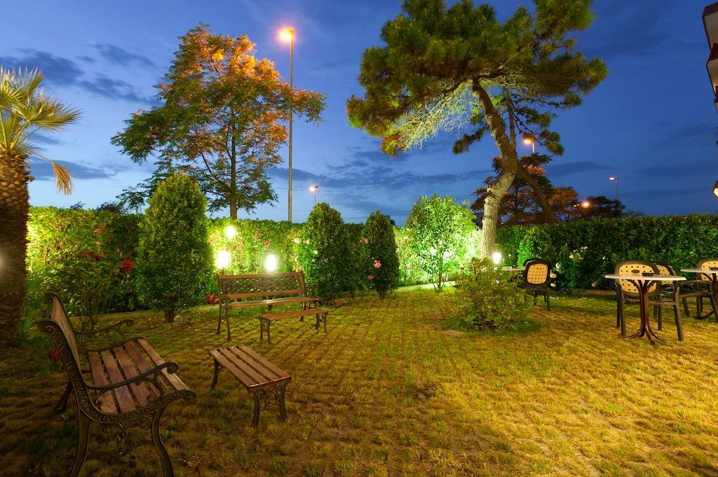 Hotel Globus Cesenatico Exteriér fotografie