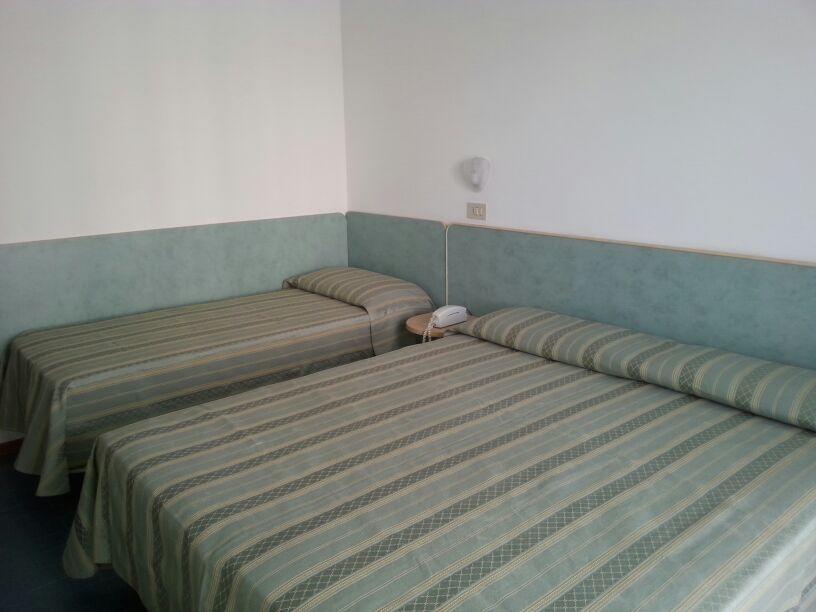 Hotel Globus Cesenatico Pokoj fotografie